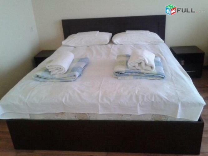 Напротив Спортивно-Концертного Комплекса Apartment Yerevan Ngoại thất bức ảnh